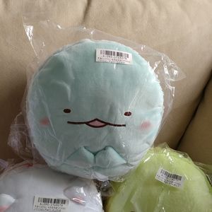 San-x Sumikko Gurashi Tokage small macaron plush (Toreba)
